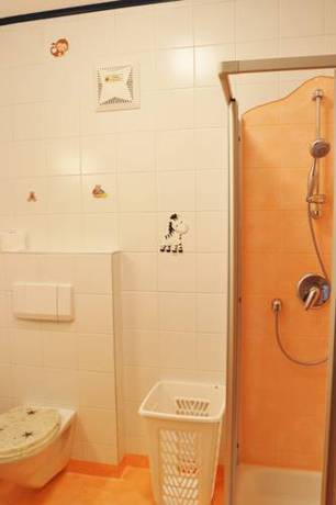 Imagen de la habitación del Hotel Familienparadies Reichenhauser. Foto 8