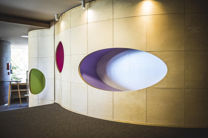 Imagen de los interiores del Hotel Familotel Alphotel. Foto 20