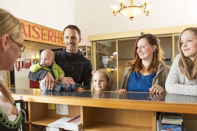 Imagen de los interiores del Hotel Familotel Kaiserhof. Foto 17