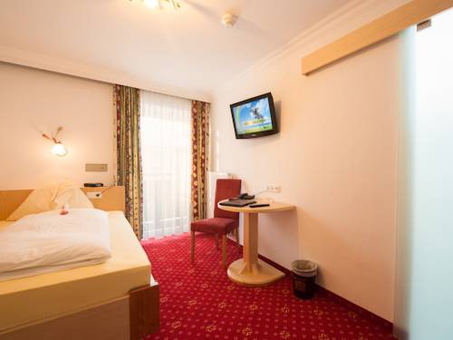 Imagen de la habitación del Hotel Familotel St. Johanner Hof. Foto 5