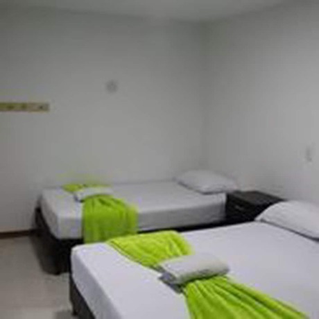 Imagen de la habitación del Hotel Family 70. Foto 3