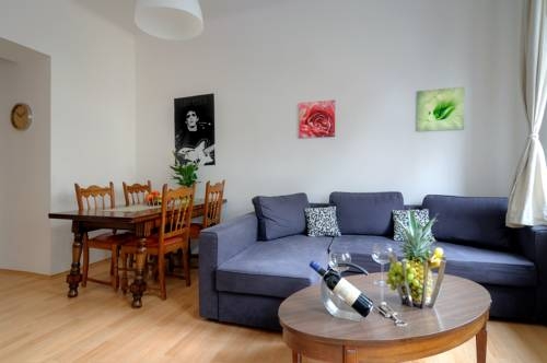 Imagen general del Hotel Family Apartments Praha 6. Foto 3