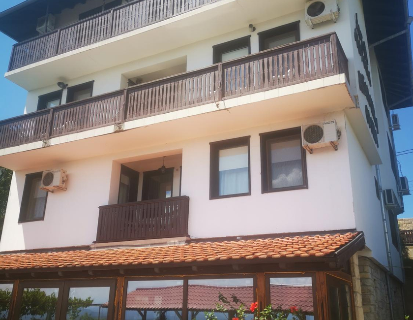 Imagen general del Hotel Family Arbanashka Sreshta. Foto 3