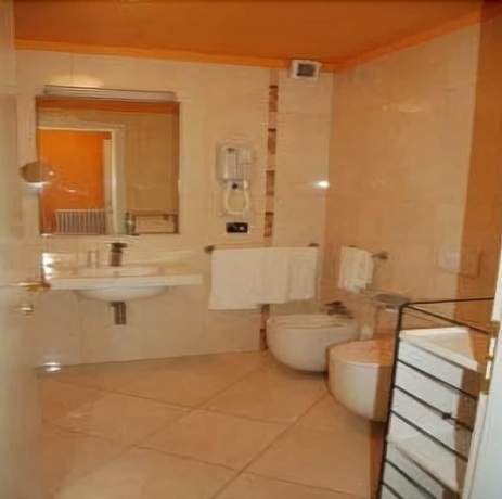 Imagen de la habitación del Hotel Family Beach Village Regina Del Mare. Foto 15