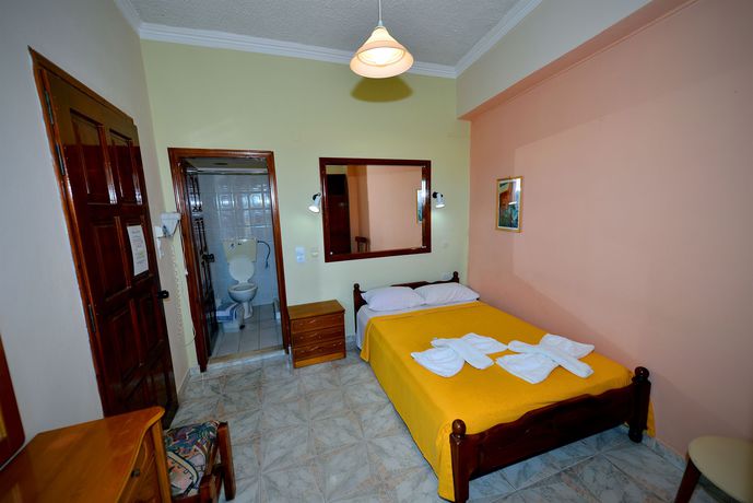 Imagen de la habitación del Hotel Family Bikakis. Foto 7