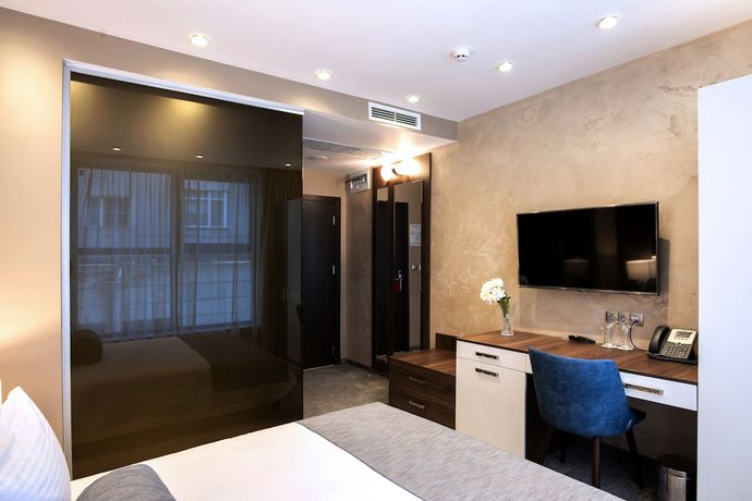 Imagen de la habitación del Hotel Family Business Club. Foto 4