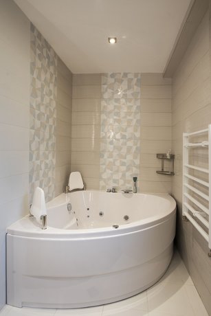 Imagen de la habitación del Hotel Family Business Club. Foto 7