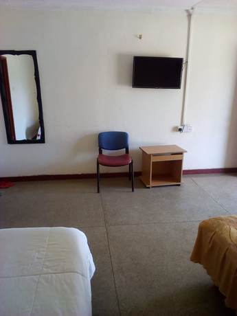 Imagen de la habitación del Hotel Family Comfort. Foto 8