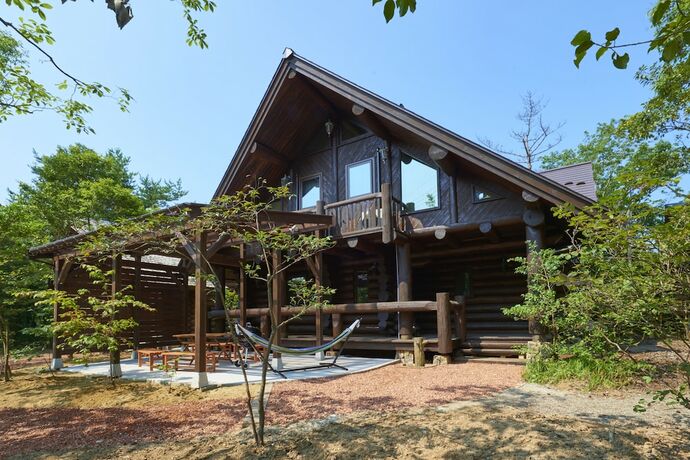 Imagen general del Hotel Family Cottage Notoie. Foto 3