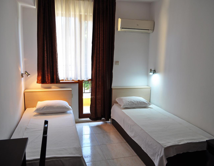 Imagen general del Hotel Family Daf. Foto 11