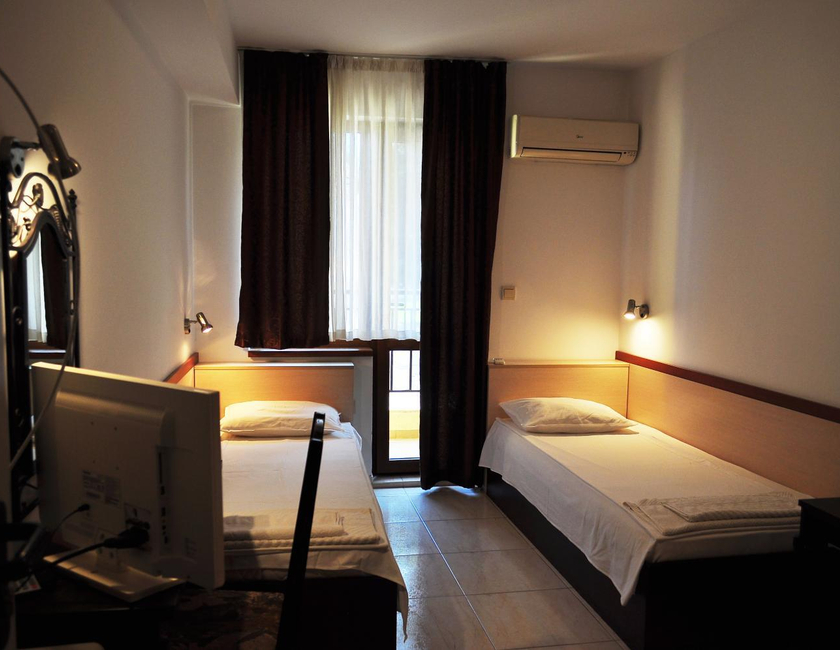 Imagen general del Hotel Family Daf. Foto 14