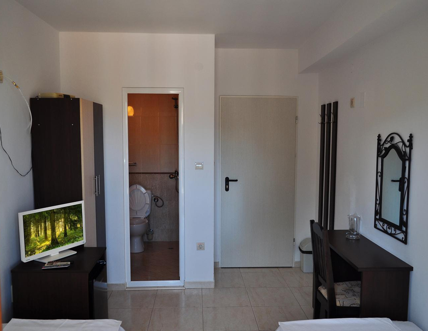 Imagen general del Hotel Family Daf. Foto 16