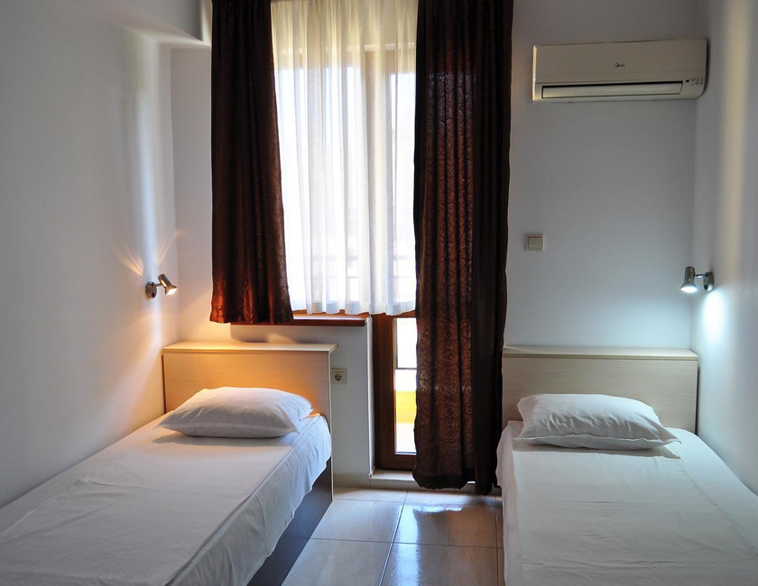 Imagen general del Hotel Family Daf. Foto 18