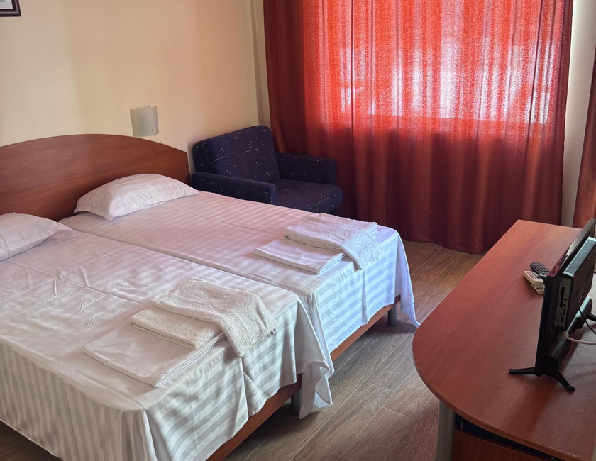 Imagen general del Hotel Family Diana, Pomorie. Foto 11