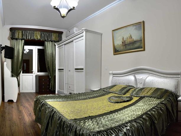 Imagen de la habitación del Hotel Family, Erev&aacute;n. Foto 10