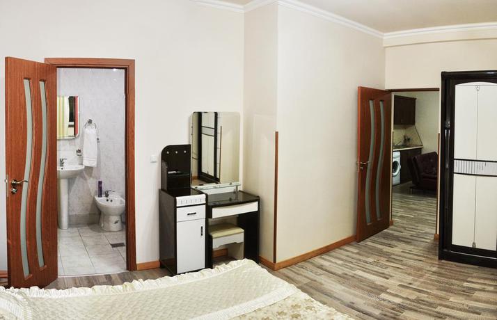 Imagen de la habitación del Hotel Family, Erev&aacute;n. Foto 12