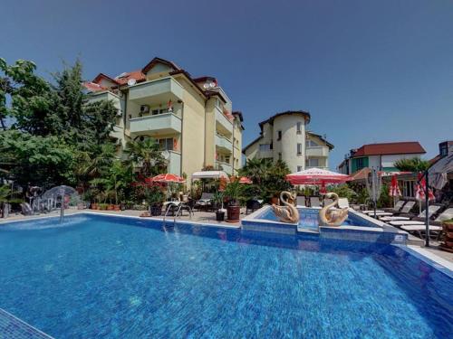 Imagen general del Hotel Family Gogov. Foto 1