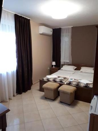 Imagen de la habitación del Hotel Family Gogov. Foto 13