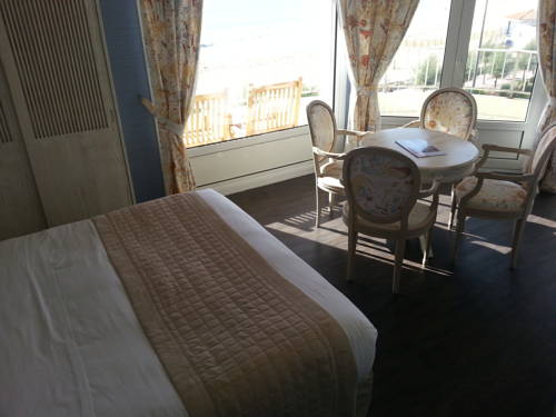 Imagen de la habitación del Hotel Family Golf. Foto 7