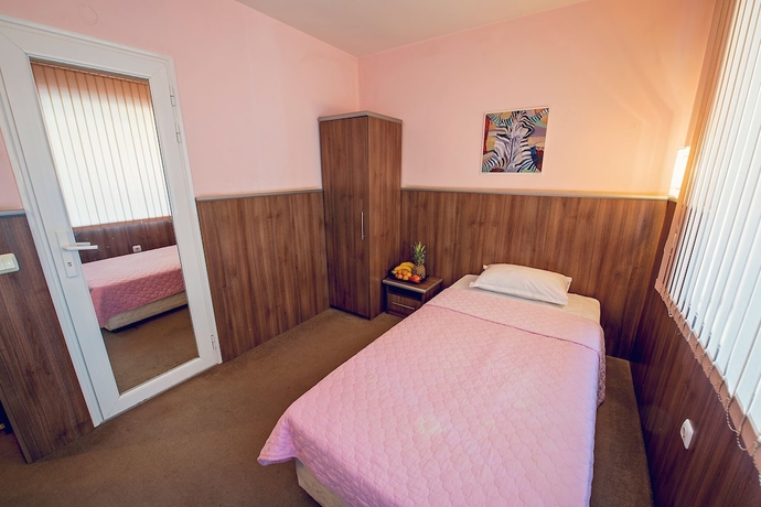 Imagen de la habitación del Hotel Family Gran Ivan. Foto 5