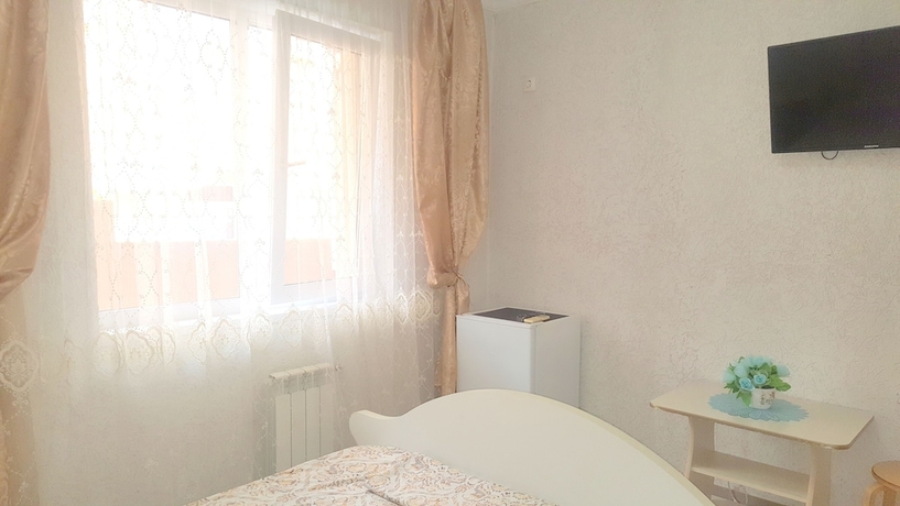 Imagen de la habitación del Hotel Family Holiday. Foto 15