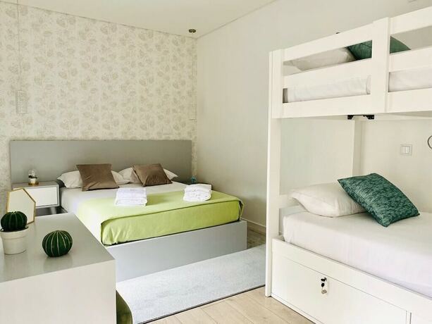 Imagen de la habitación del Hotel Family Hostel Costa Nova. Foto 12