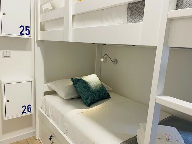 Imagen de la habitación del Hotel Family Hostel Costa Nova. Foto 19