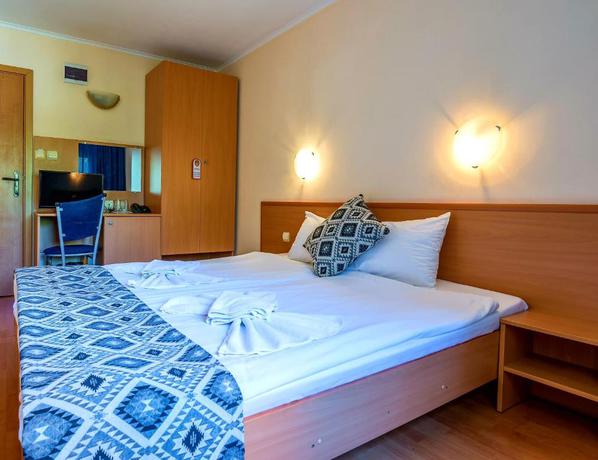 Imagen general del Hotel Family Hotel Dalis. Foto 7
