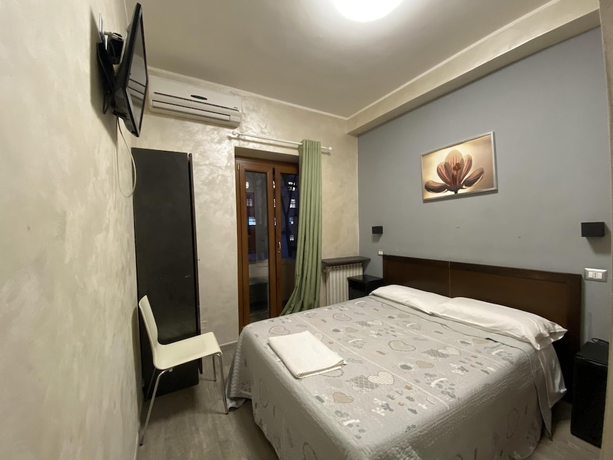 Imagen de la habitación del Hotel Family House. Foto 7