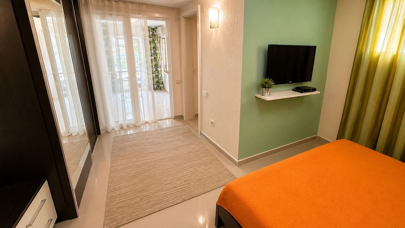 Imagen de la habitación del Hotel Family House with pool and sea view. Foto 4