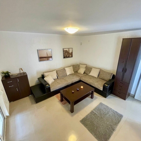 Imagen de la habitación del Hotel Family House with pool and sea view. Foto 14