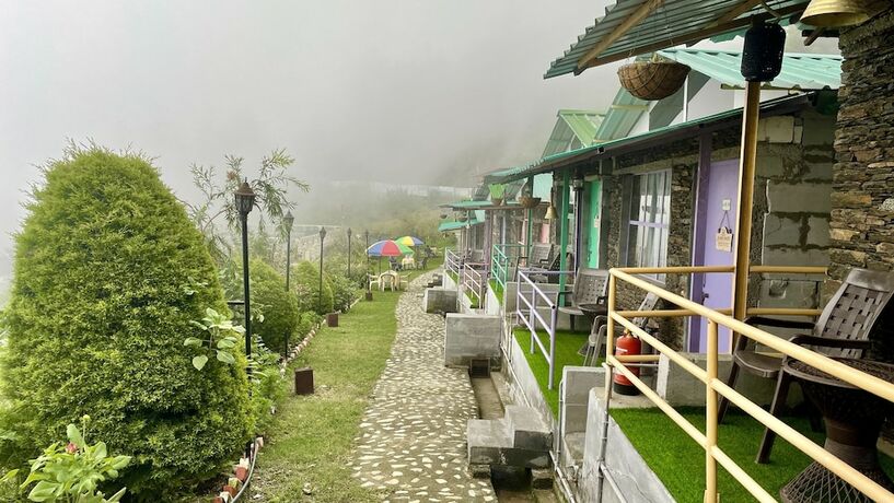 Imagen general del Hotel Family In The Hills By Nature's Glamping. Foto 5