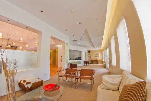 Imagen general del Hotel Family Inn, SAN RAFAEL. Foto 6