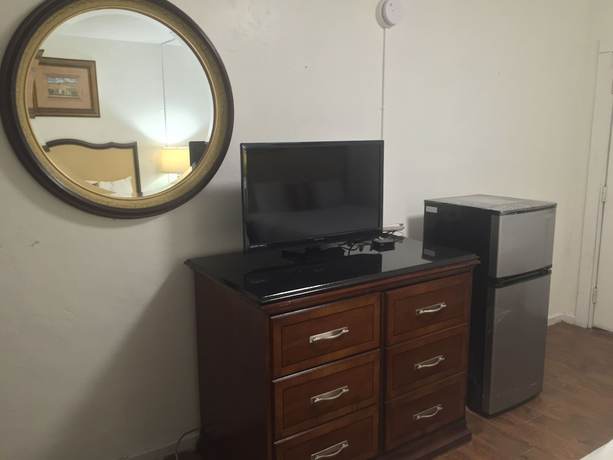 Imagen de los interiores del Hotel Family Inn, Sarasota . Foto 18