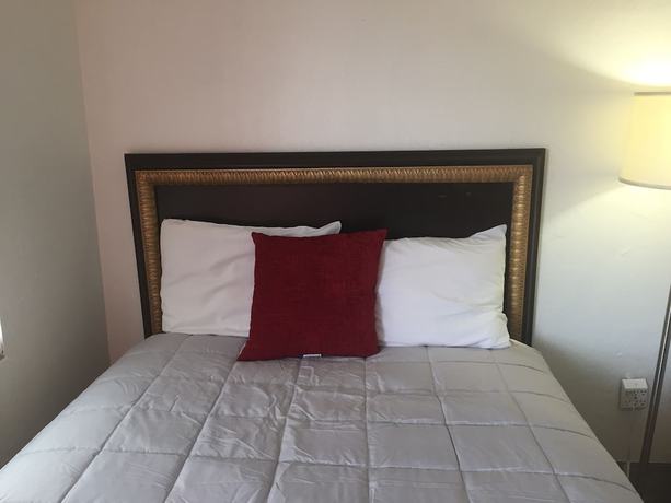 Imagen de los interiores del Hotel Family Inn, Sarasota . Foto 20