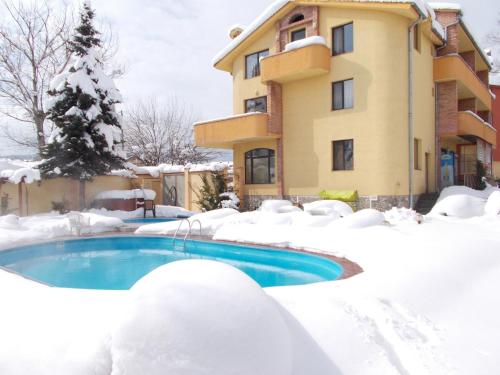 Imagen general del Hotel Family Iv. Foto 12