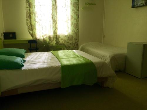 Imagen general del Hotel Family, Jaunay-Clan. Foto 2