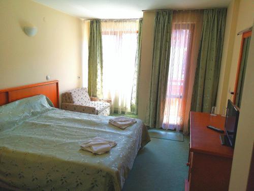 Imagen de la habitación del Hotel Family LILI. Foto 6