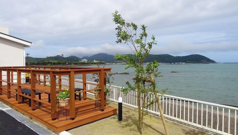 Imagen de los exteriores del Hotel Family Lodge Hatagoya Hyuga Kadogawa. Foto 9