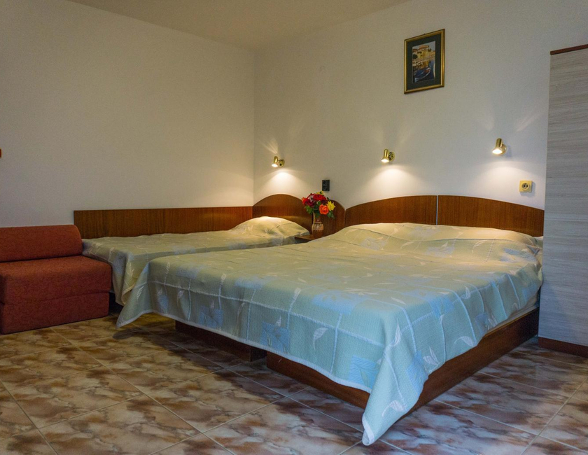 Imagen general del Hotel Family Orfei. Foto 4