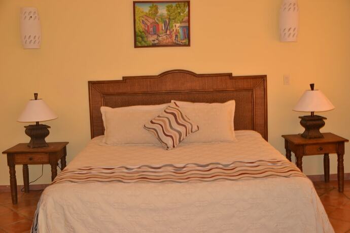 Imagen general del Hotel Family Oriented - Private Beach and Horse Stables - Ocean, Pool, and Hot Tub. Foto 9