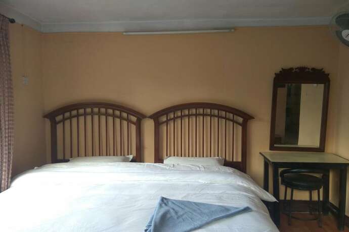 Imagen general del Hotel Family Peace House. Foto 9