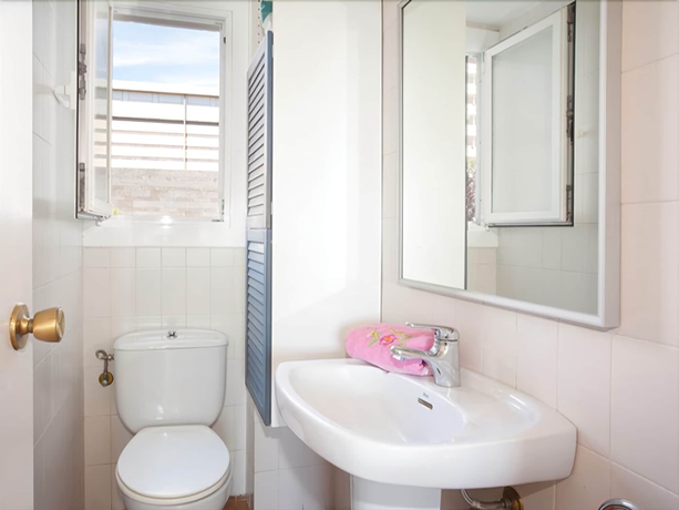 Imagen de la habitación del Hotel Family Pool and Beach. Foto 13