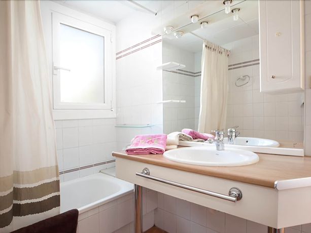 Imagen de la habitación del Hotel Family Pool and Beach. Foto 14