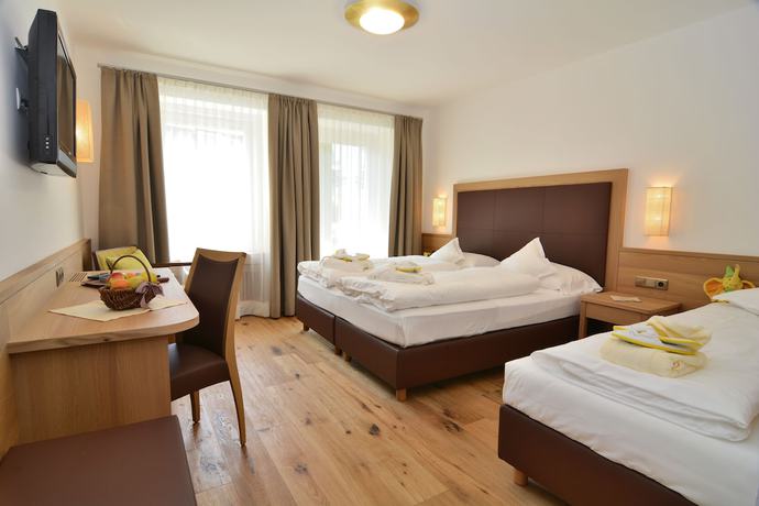 Imagen de la habitación del Hotel Family Posta. Foto 8