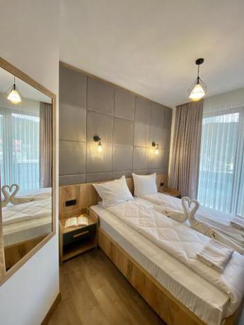 Imagen general del Hotel Family Romantika, Sarnitsa. Foto 6