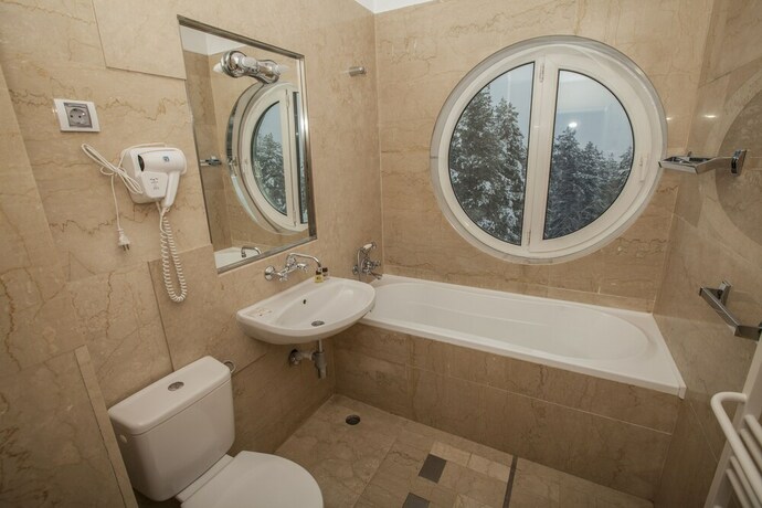 Imagen de la habitación del Hotel Family Saint George. Foto 17