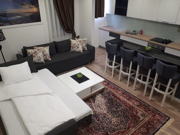 Imagen de la habitación del Hotel Family, Sarajevo. Foto 7