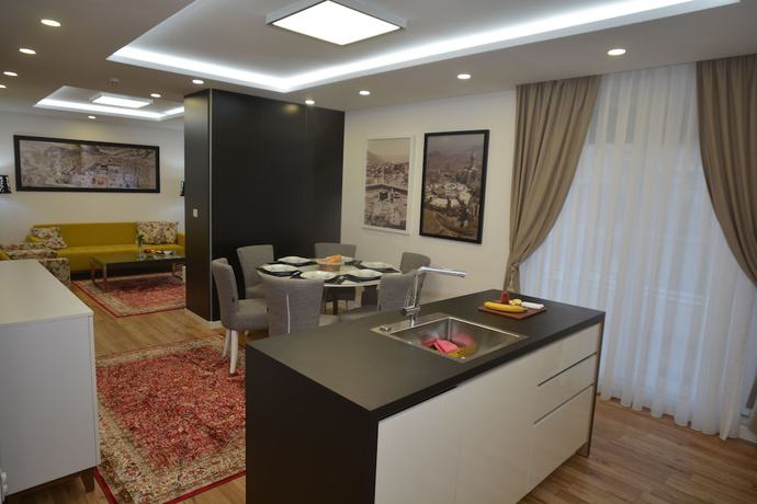 Imagen de la habitación del Hotel Family, Sarajevo. Foto 12