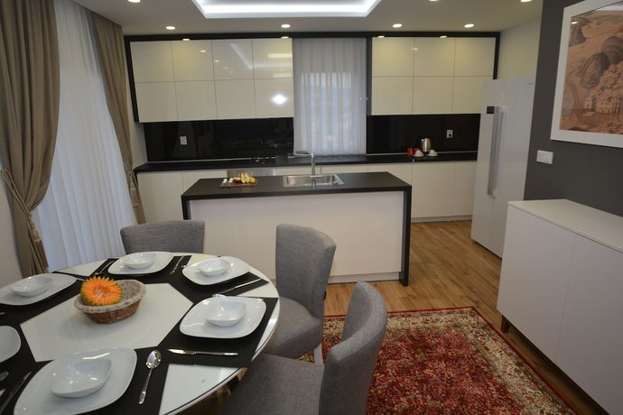 Imagen de la habitación del Hotel Family, Sarajevo. Foto 16